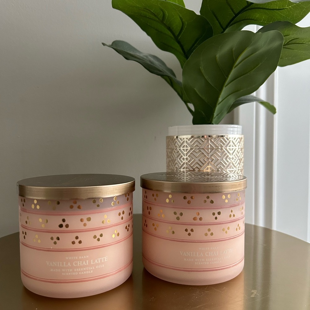 Bath and Body Works Vanilla Chai Latte Pink and Gold 3-Wick Candles, Set of 2